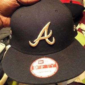 Snapback hat